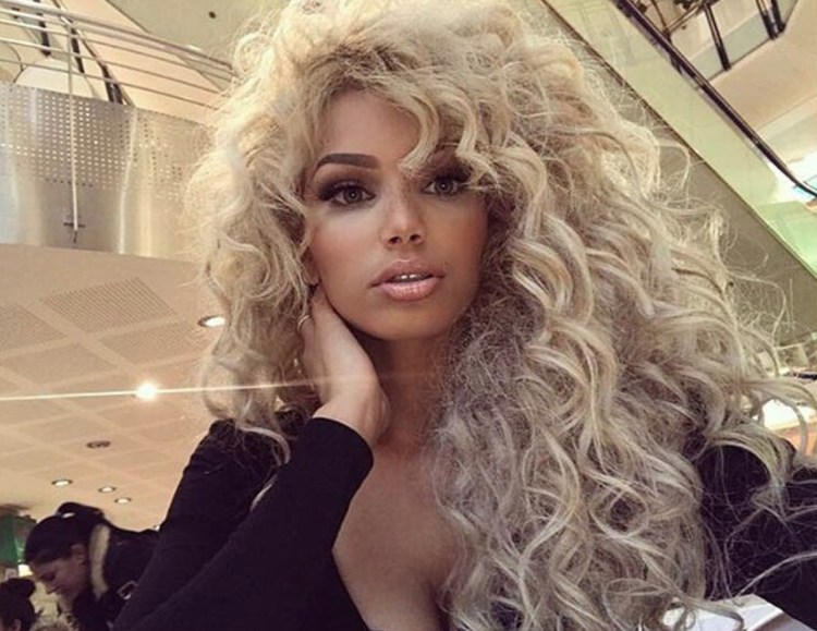 Афро кудри блонд 2022