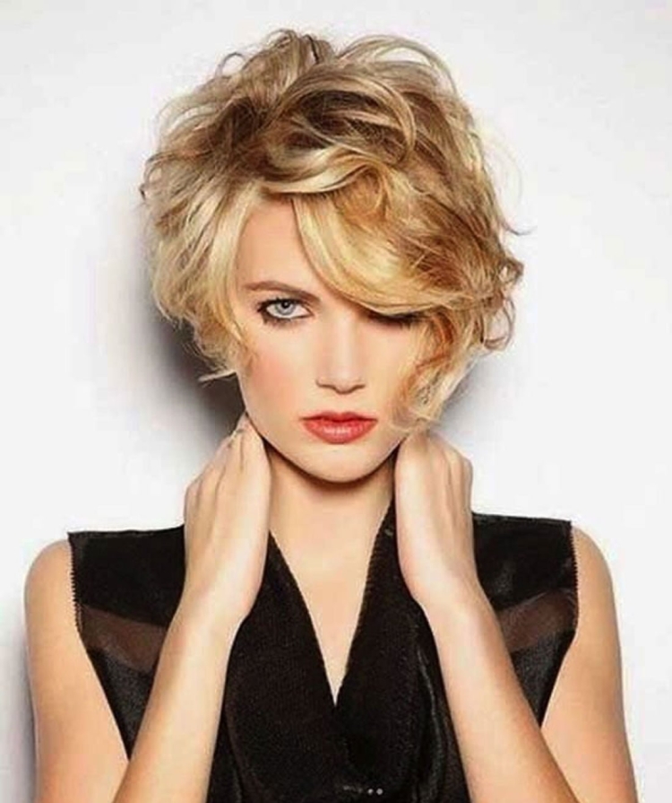 Пикси Боб на волнистые волосы