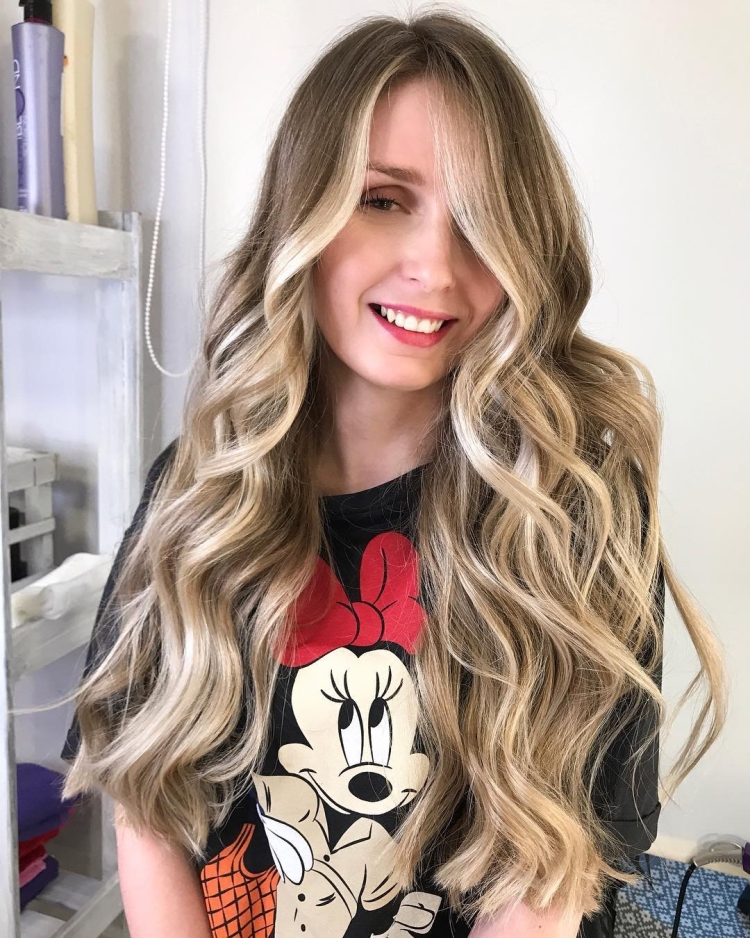 Осветленные прядя на висках