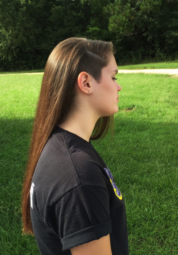 Кристи Мак прическа