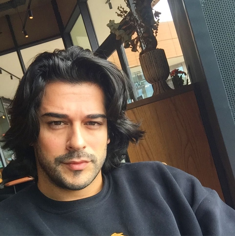 Burak Özçivit великолепный век