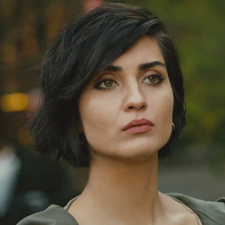 Туба Бюйюкюстюн