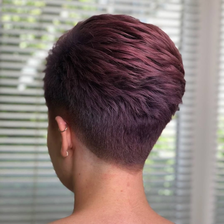 Стрижка Пикси сзади