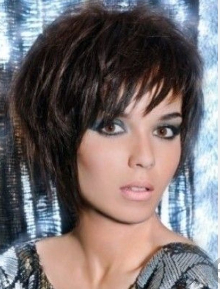 Чёлка короткая косая филированная