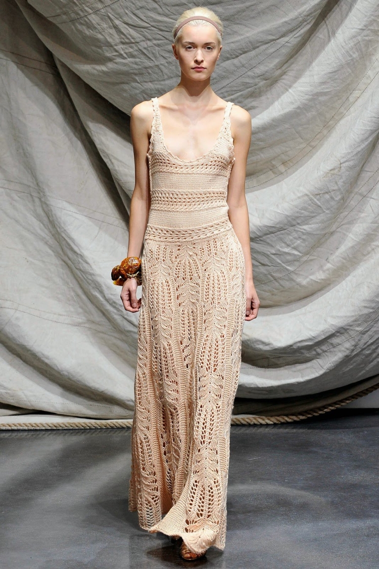 Вязаное платье прозрачное