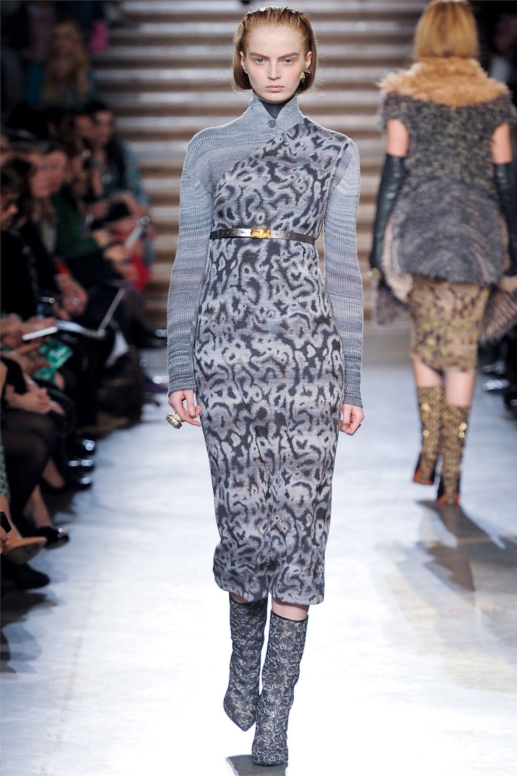 Вязаное платье Кутюр