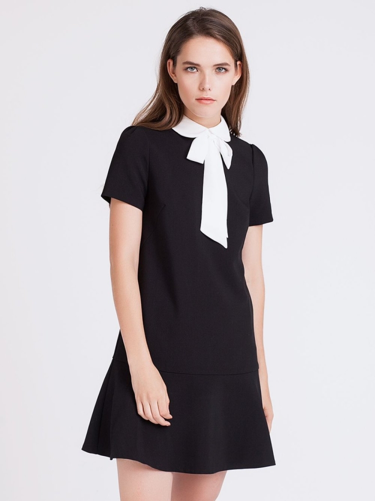 Украшение под рубашку