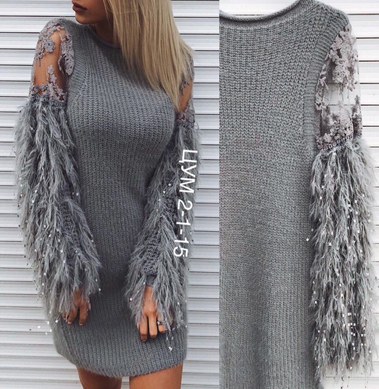 Платье с перьями