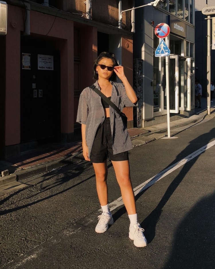 Рубашка поверх платья