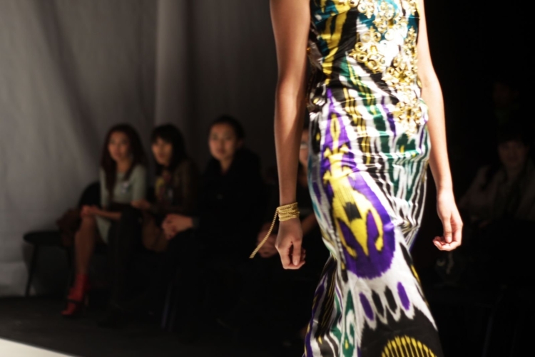 Хан атлас адрас