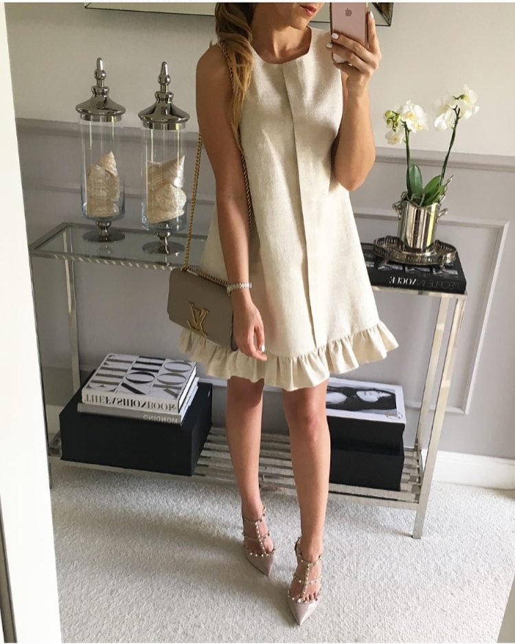 Селфи элегантное платье