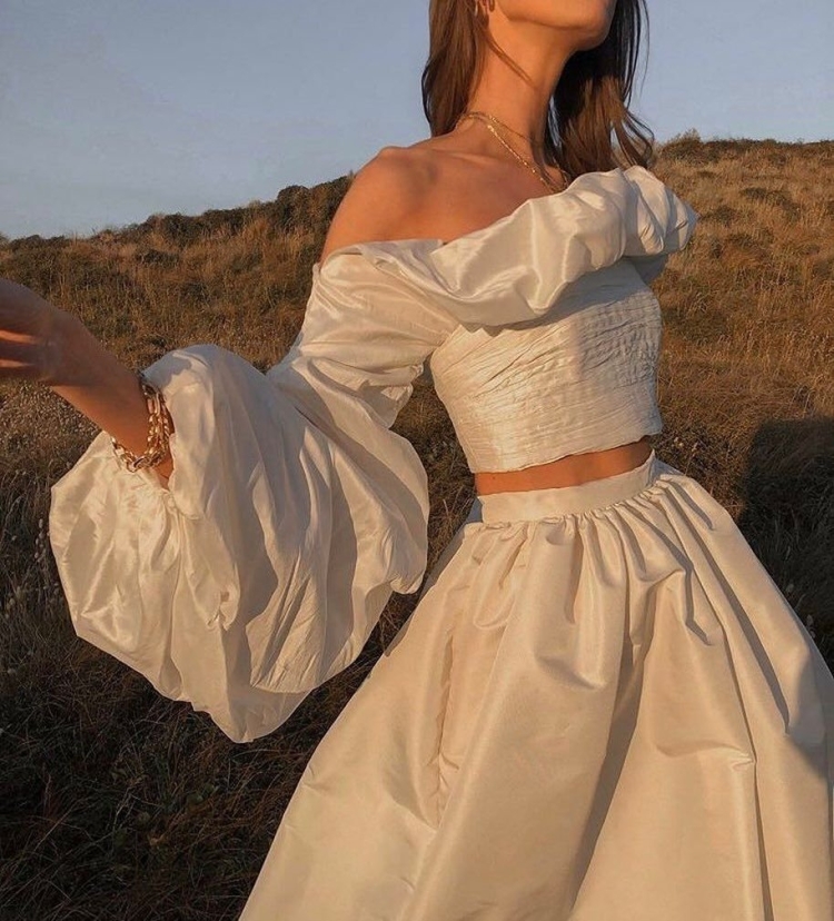 Белое платье Эстетика