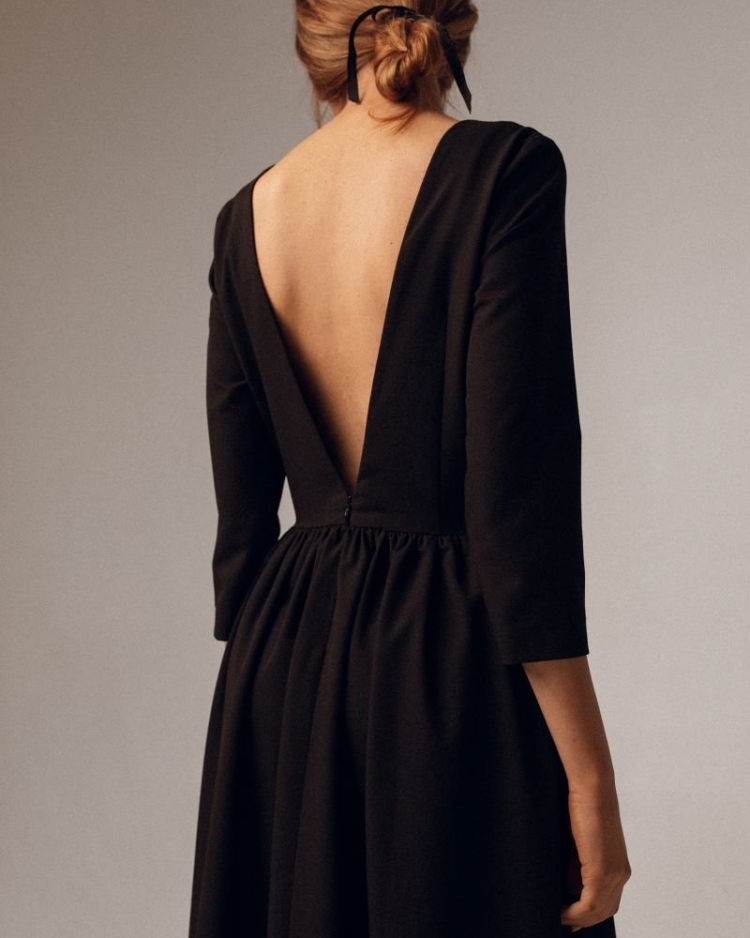 Белое платье облегающее миди вайлдберис