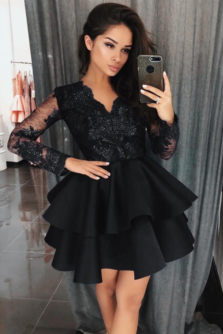 Платье чёрное короткое пышное