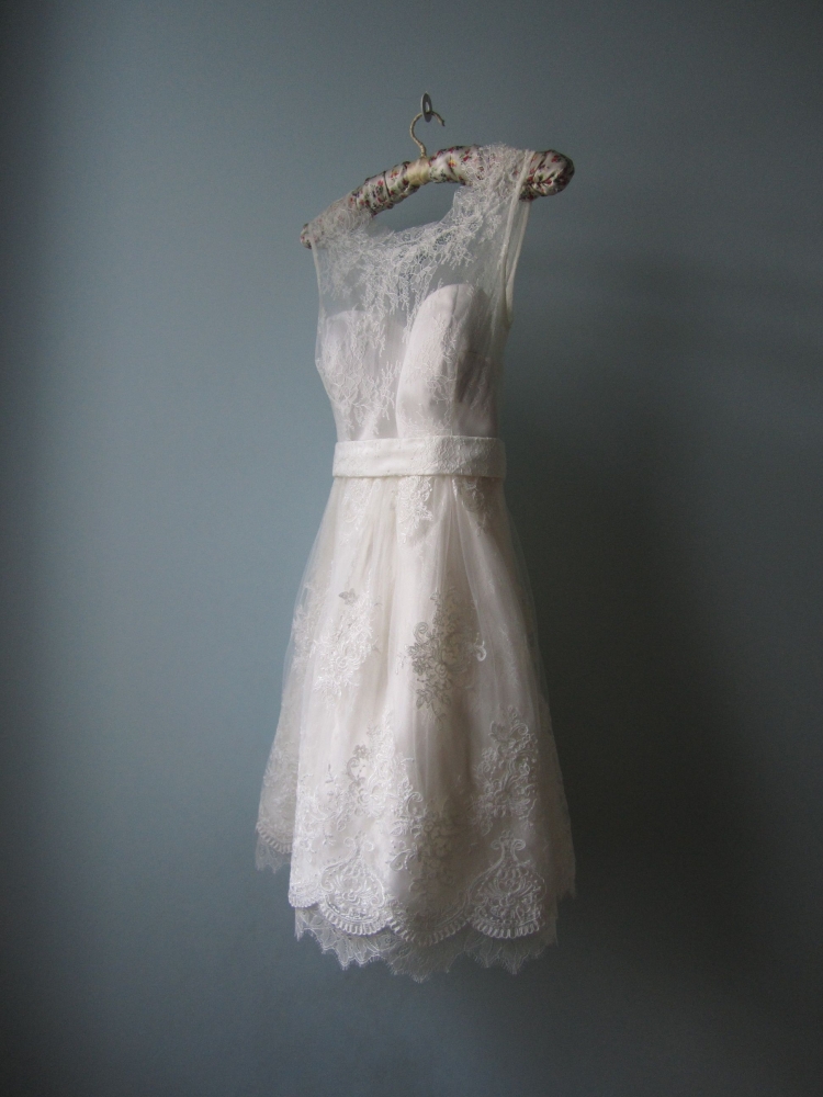 Белое платье Винтаж короткое