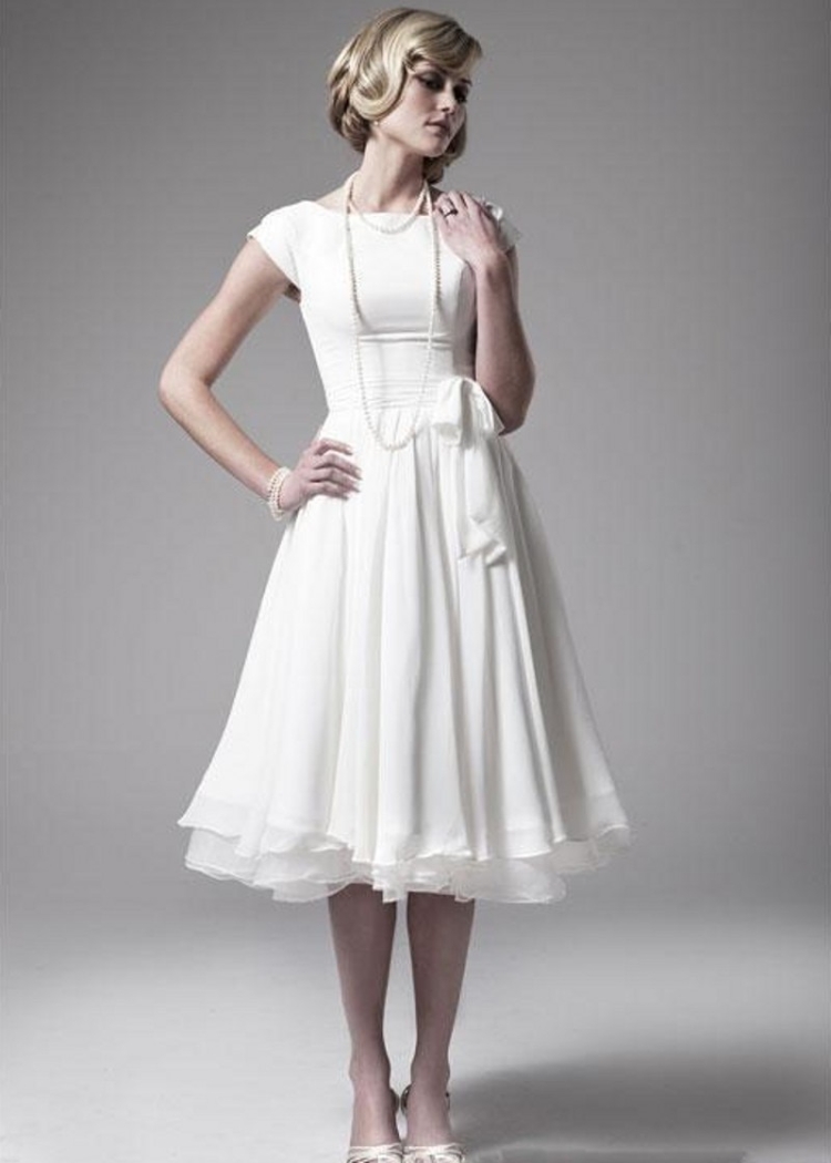 Короткое свадебное платье ретро