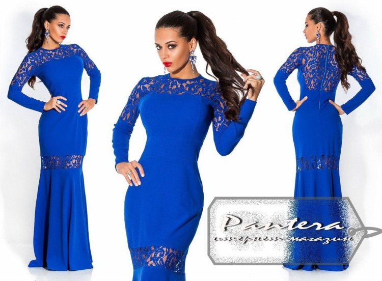 Синее платье с гипюром