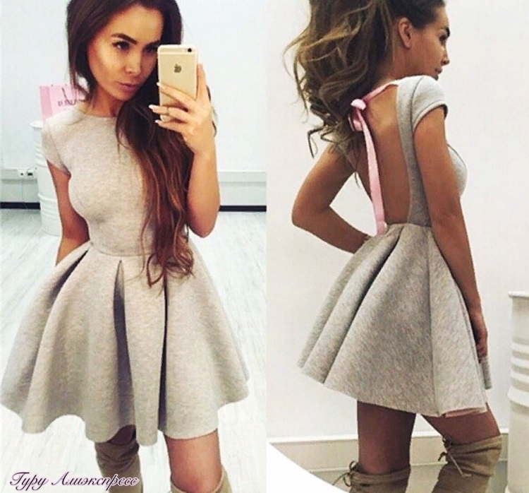 Платье с юбкой колокол