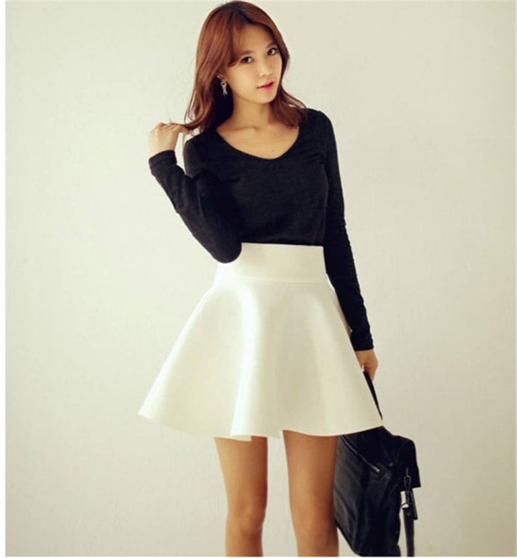 Юбка короткая с завышенной талией