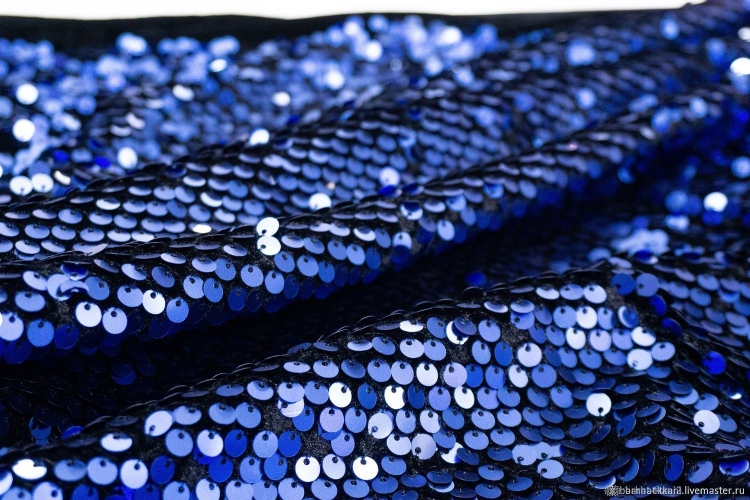 Ткань с крупными пайетками