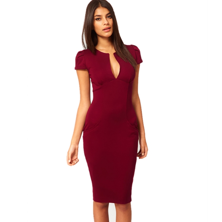 Приталенное платье