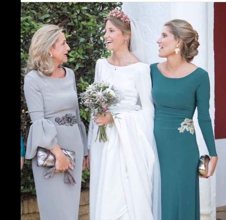 Платье на свадьбу для мамы
