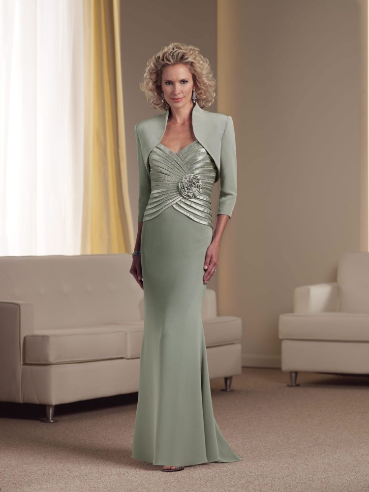 Платье для мамы невесты на свадьбу 2022