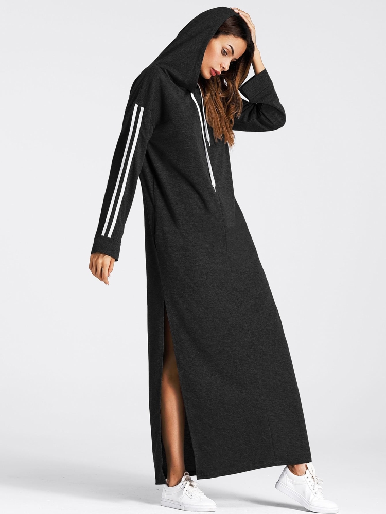 Платье с капюшоном длинное