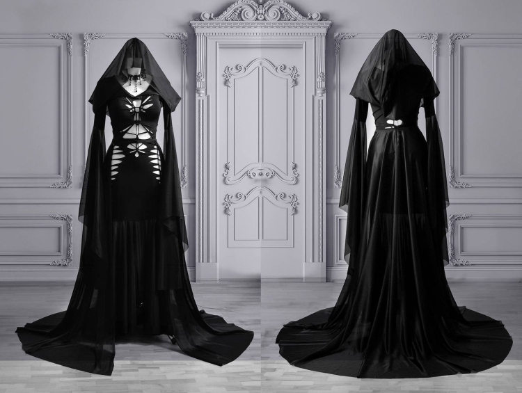 Платье с мантией