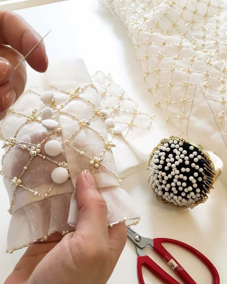 Декор одежды бусинами