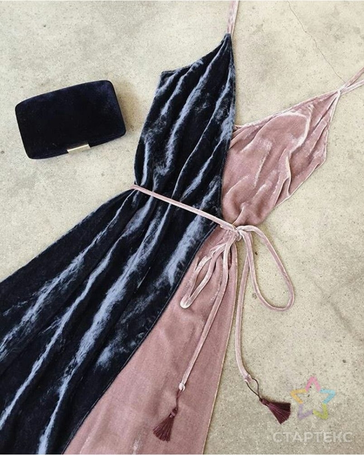 Элегантное бархатное платье