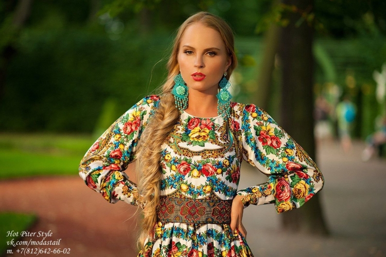 Платье в русском стиле