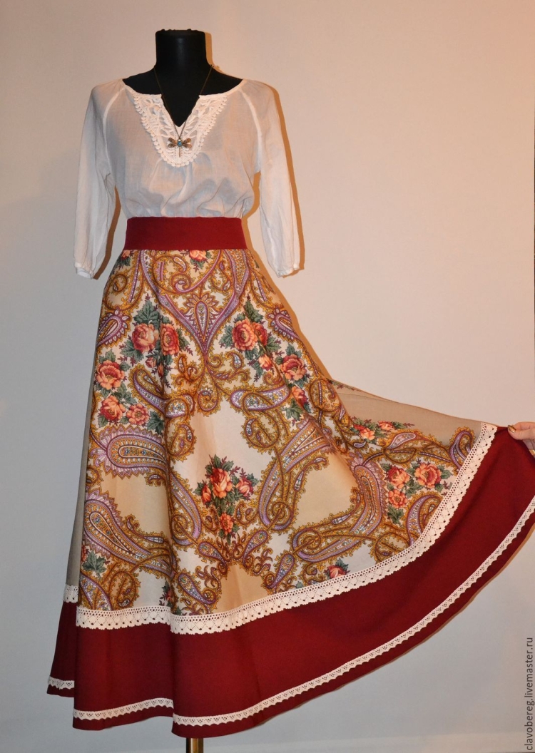 Платья из павловопосадских платков от Ланы Зариньш