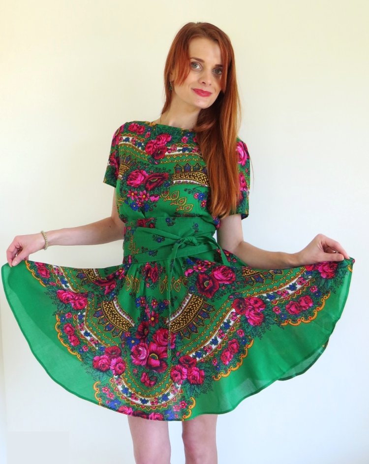 Платье в русском стиле