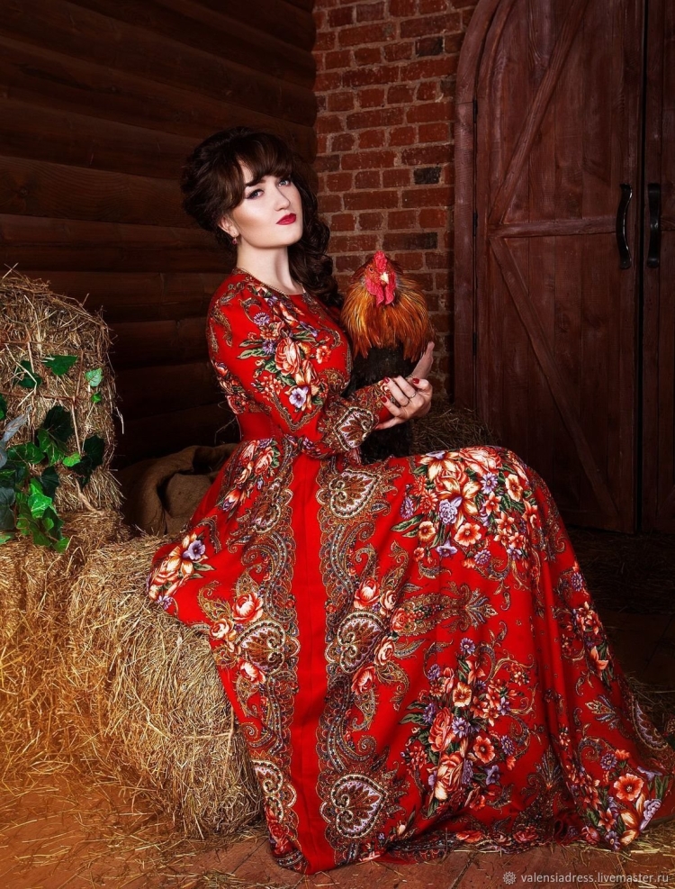 Платье в русском стиле