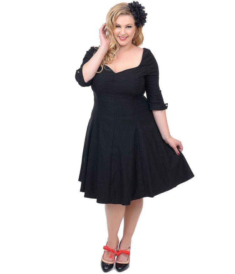 Платье клеш для полных