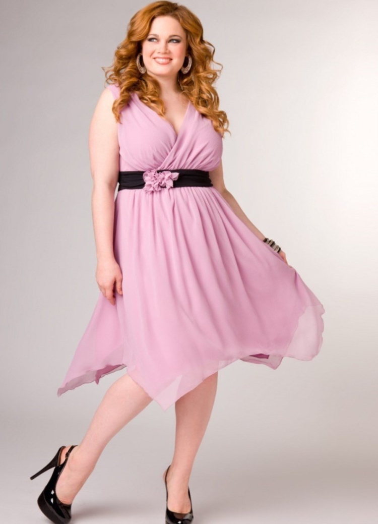 Платье плюс сайз 2022