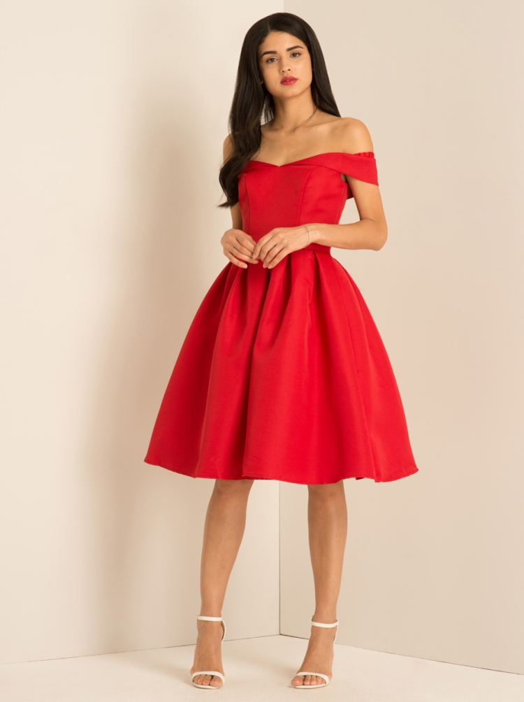 Красное платье миди