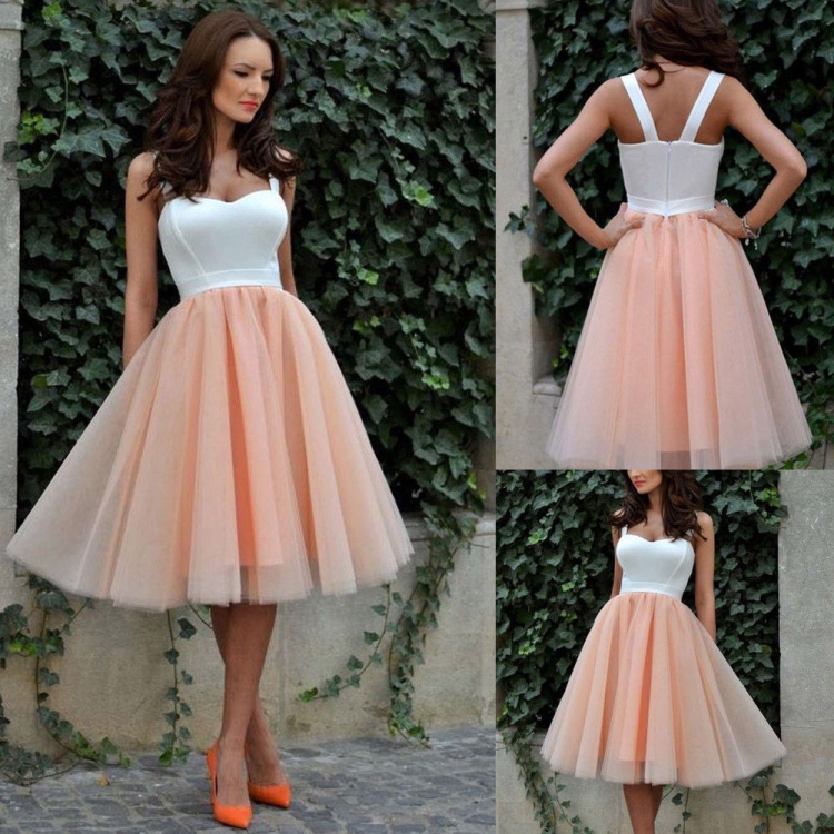 Платье с пышной юбкой