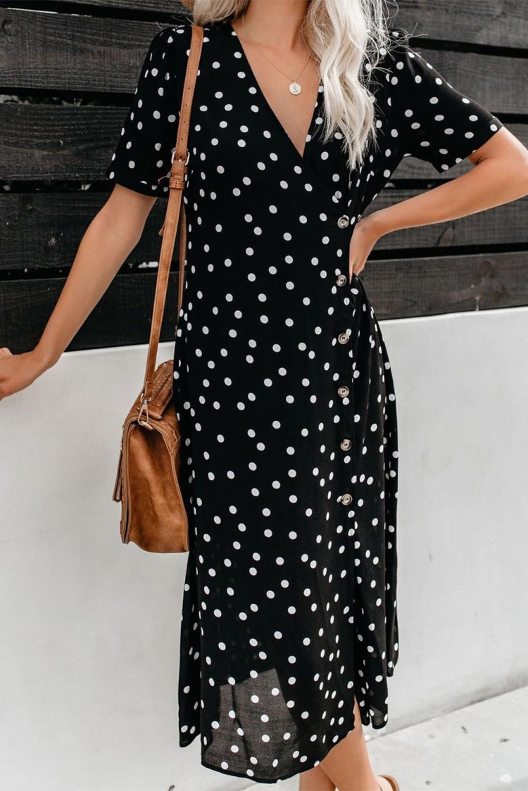 Платье в горошек 2022