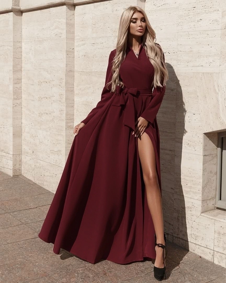 Бордовое платье в пол