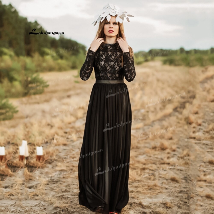 Невеста в черном платье