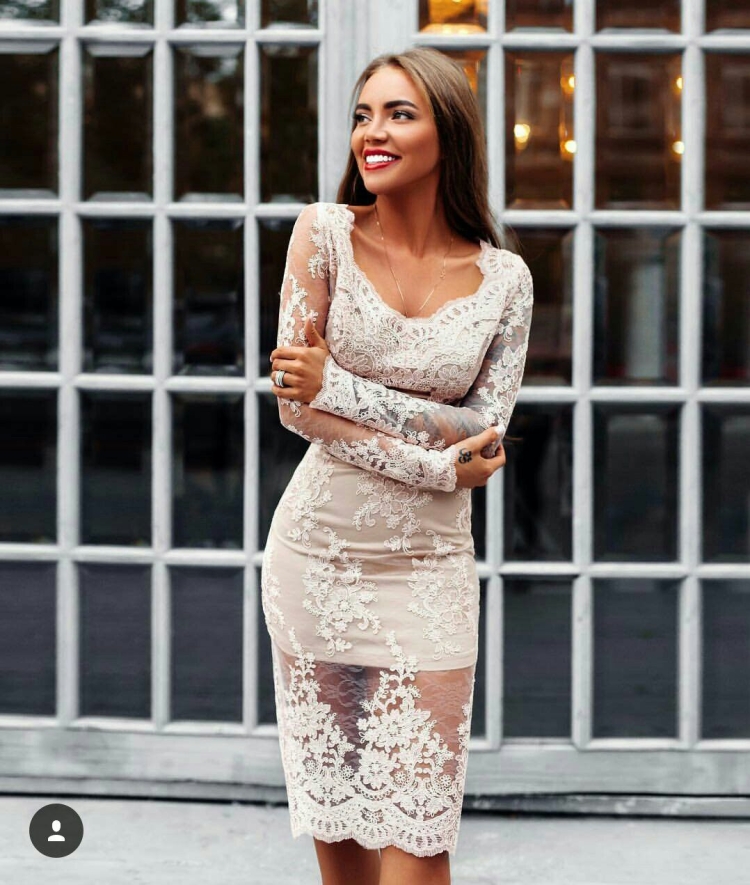 Кружевная сетка для платья