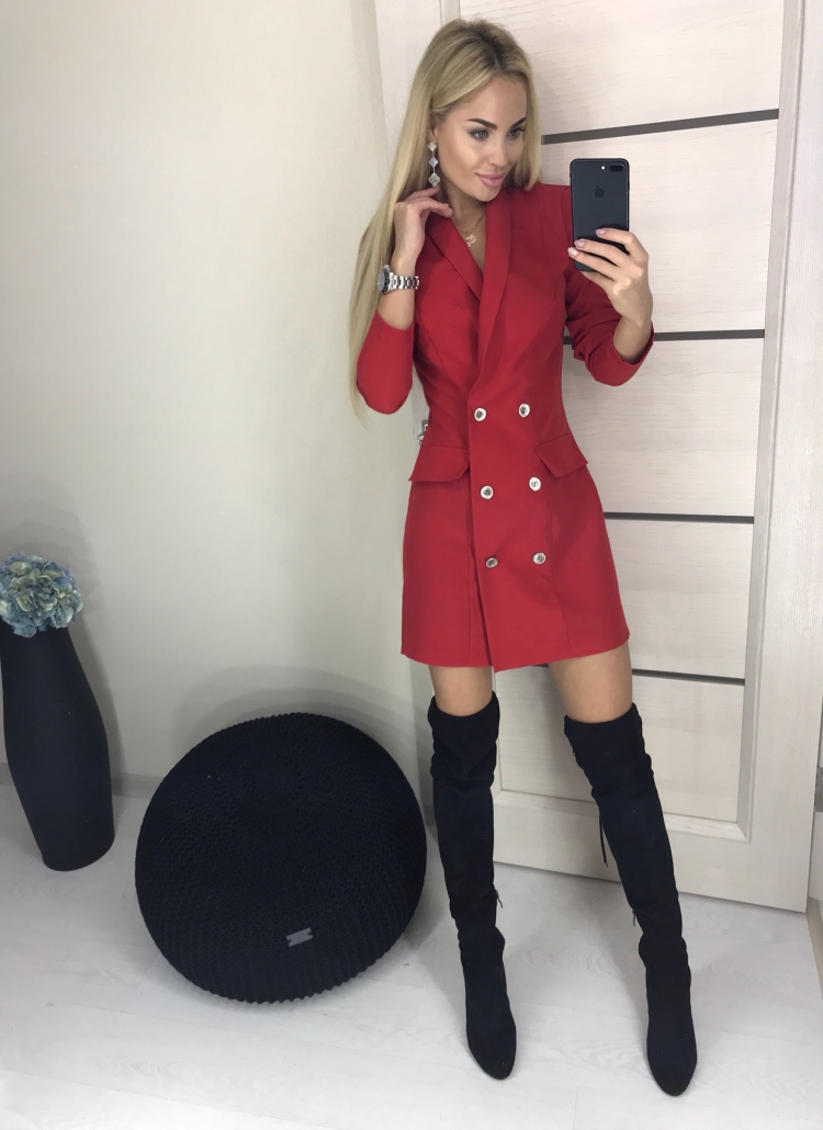 Платье пиджак в красную клетку