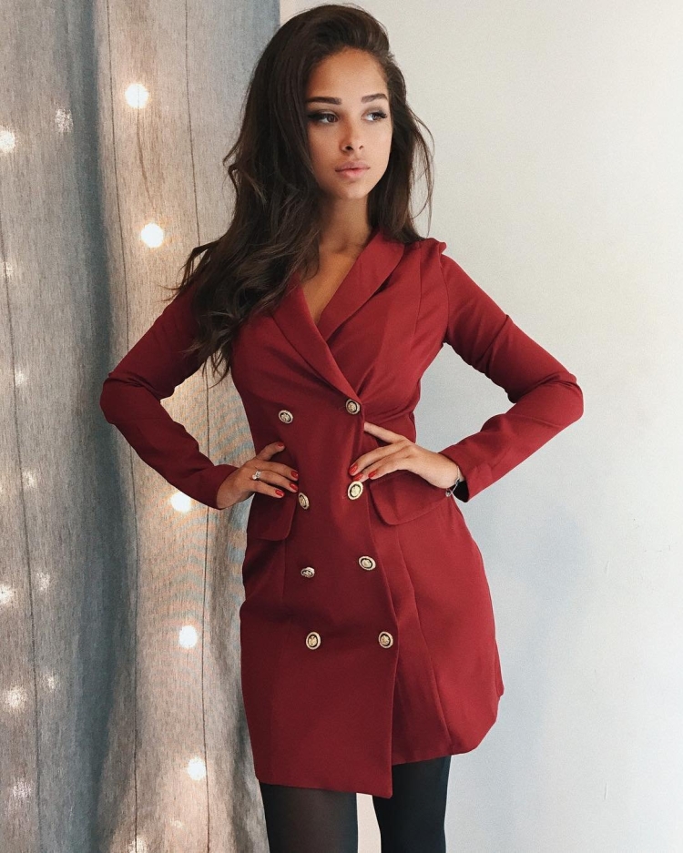 Стильная одежда для девушек