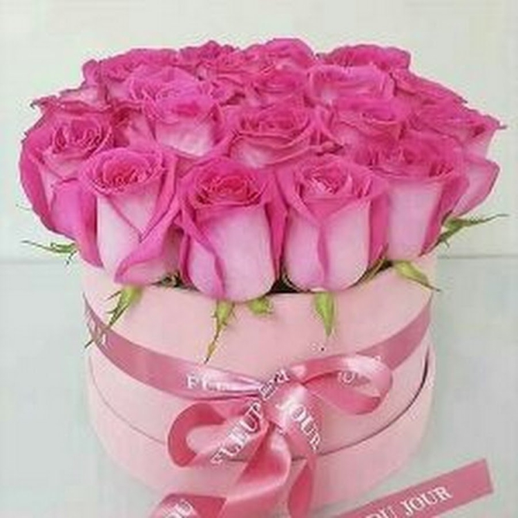 С днём рождения розы