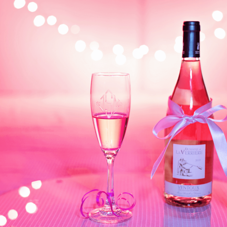 С днём рождения женщине