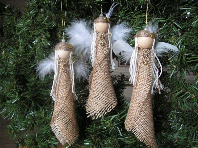 Новогодние украшения из Мешковины