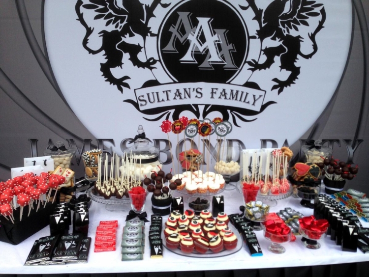 Фуршет в стиле мафии