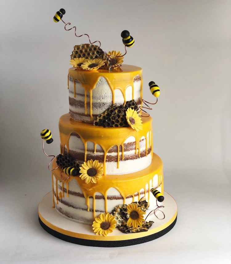 Тортик с пчелками